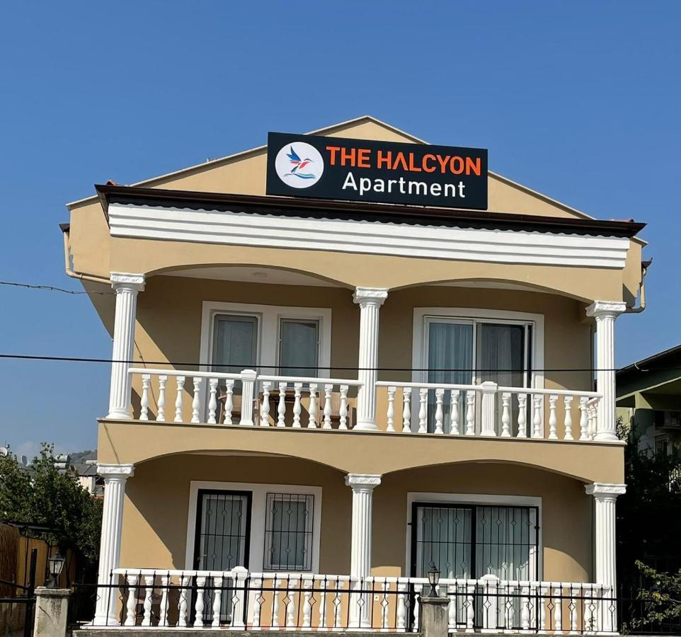 The Halcyon Apartment เฟทิเย ภายนอก รูปภาพ